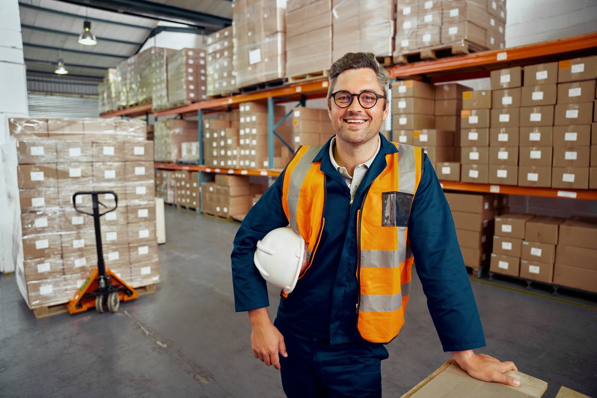 Lire la suite à propos de l’article L’Architecte de la Logistique : Le Rôle Stratégique des Affréteurs Roumains dans le Commerce Européen